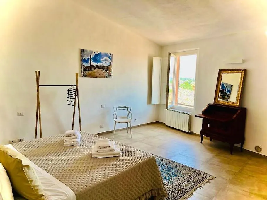 Dimora Con Finestra Sui Tetti Di Siena Appartement 0*,  Italië